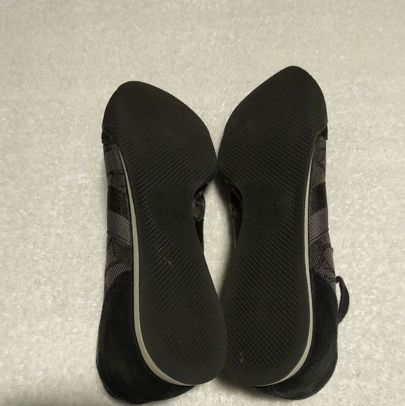 Authentic Coach Shoes - Picture 6 of 6